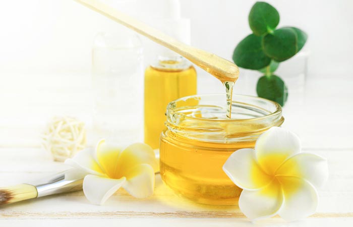 Agave Nectar And Baking Soda Face Mask