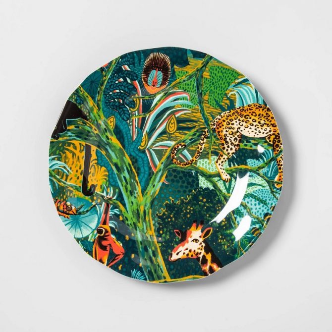 jungle print melamine plates for summer party