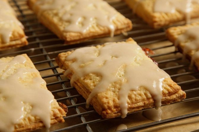 homemade strawberry pop tart recipe