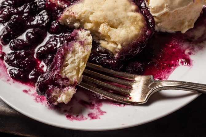 easy blueberry cobbler recipe