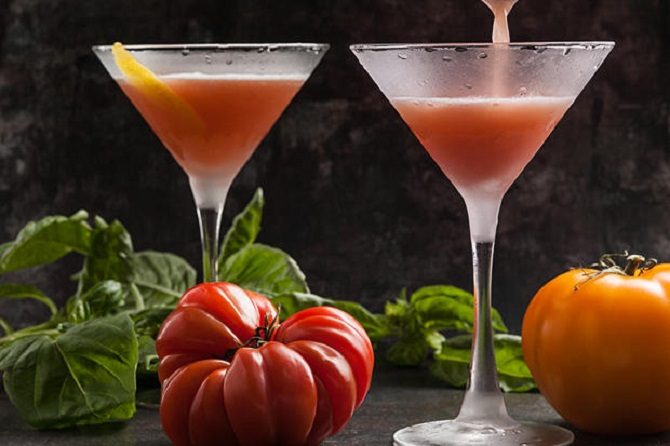 Fresh Tomato Basil Martini recipe
