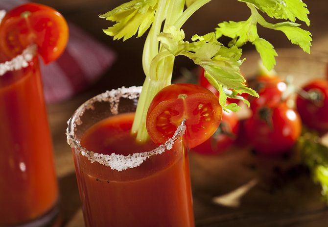 How to make fresh tomato Bloody Mary for summer