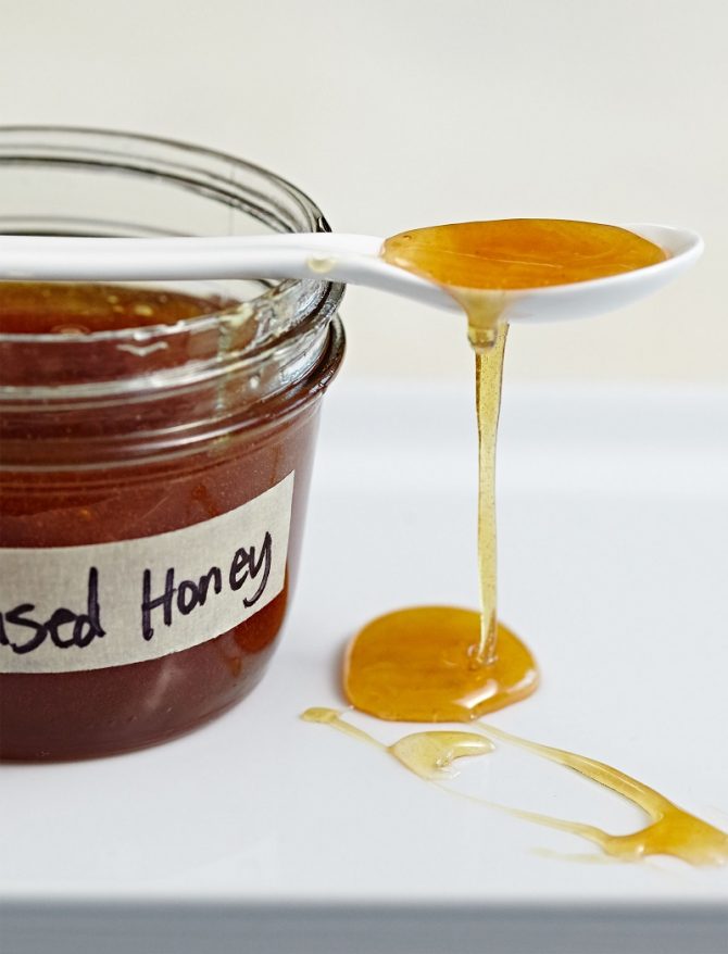 DIY hot honey chili infused honey recipe