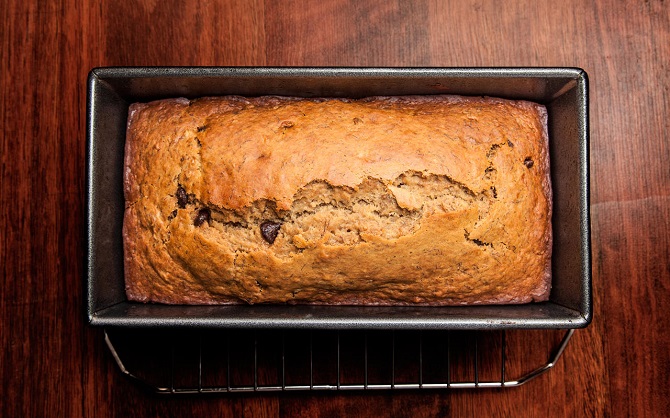 Easy Chocolate Chip Banana Bread recipe