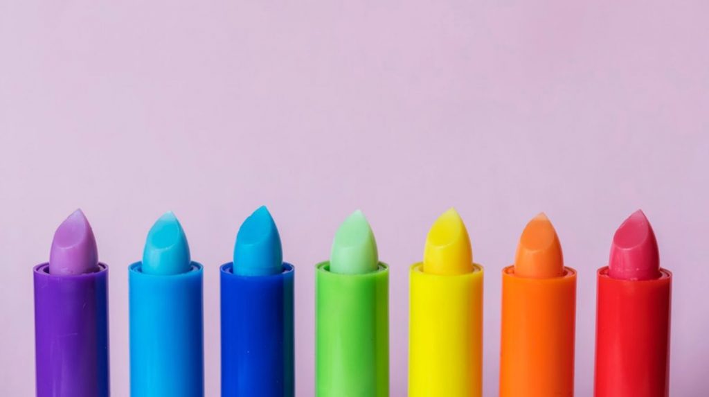 Colorful shades of lipstick | Things To Never Throw Away For DIY Junkies [2nd Edition] 