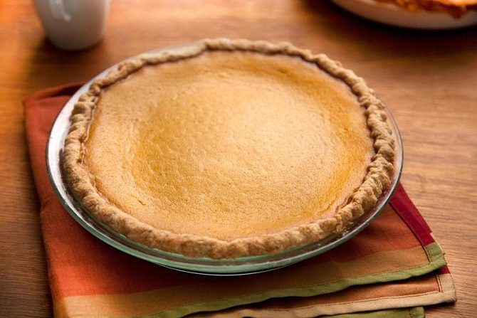 Pumpkin Pie with Spiced Crust recipe