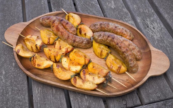 grilled chicken sausage with grilled peach-sage skewers