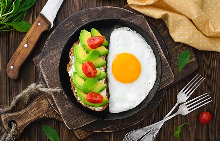 Reasons You Should Be Eating Eggs For Breakfast