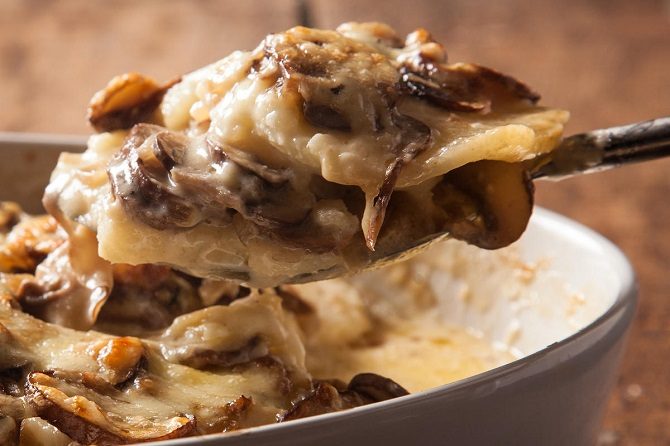 Creamy Mushroom-Potato Gratin recipe
