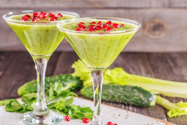 pomegranate green smoothie
