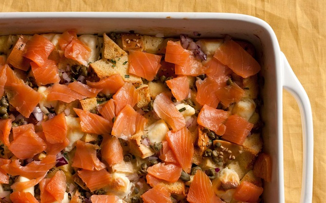 Smoked Salmon and Bagel Breakfast Casserole