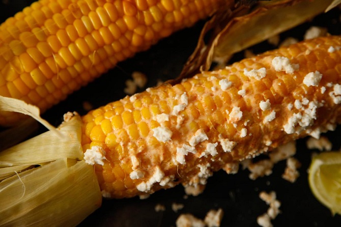 Mexican Grilled Corn recipe with Cotija Cheese, Lime, and Cayenne