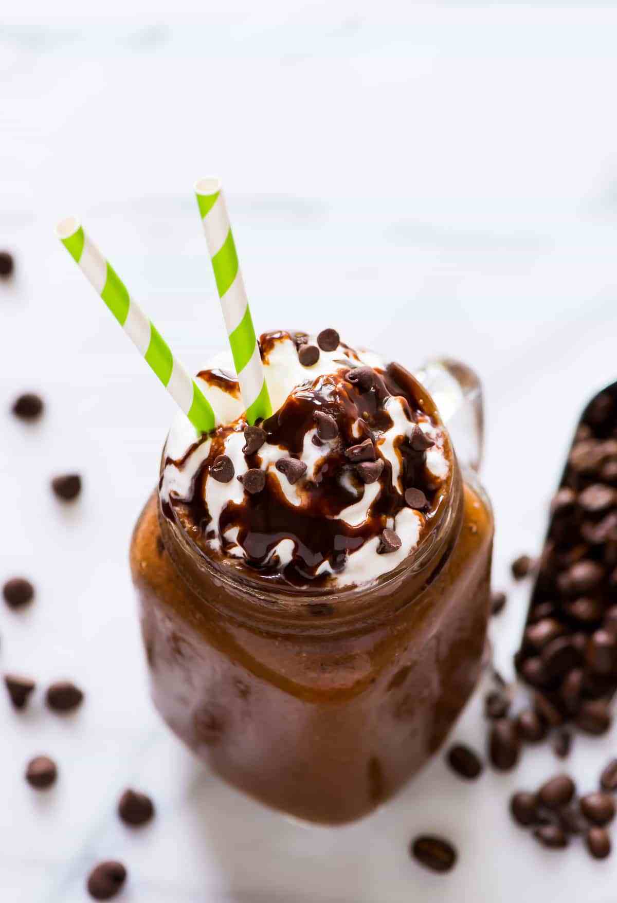 This easy, healthy homemade Starbucks Mocha Frappuccino recipe is low calorie, vegan, and so delicious! Even better than the original and perfect for coffee frappuccino lovers. Recipe at wellplated.com | @wellplated