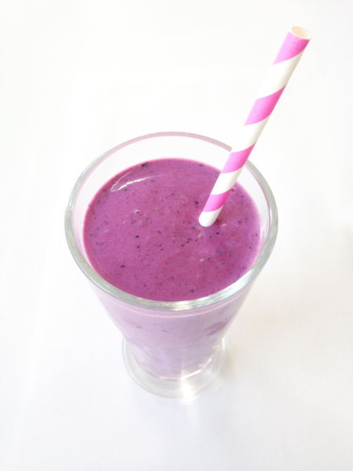 STYLECASTER | healthy berry smoothies