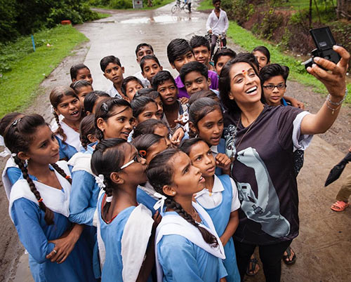 Youtube Star Lilly Singh Aka Superwoman Becomes First Indian-Origin Woman To Host A Late Night Show