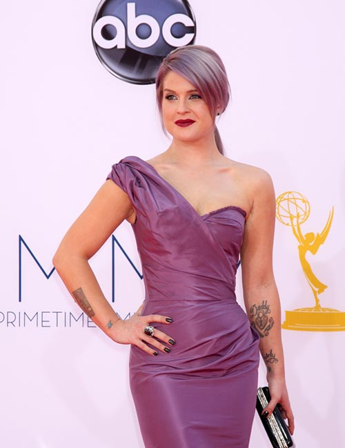 Low Ponytail With Deep Parting